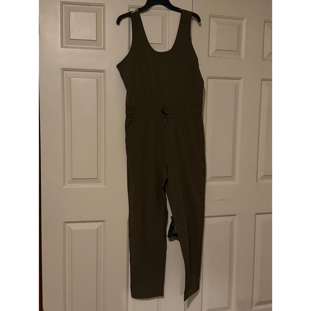 M Womens Sleeveless Elastic Waist Drawstring Jumpsuit Olive Green Scoop  NWOT